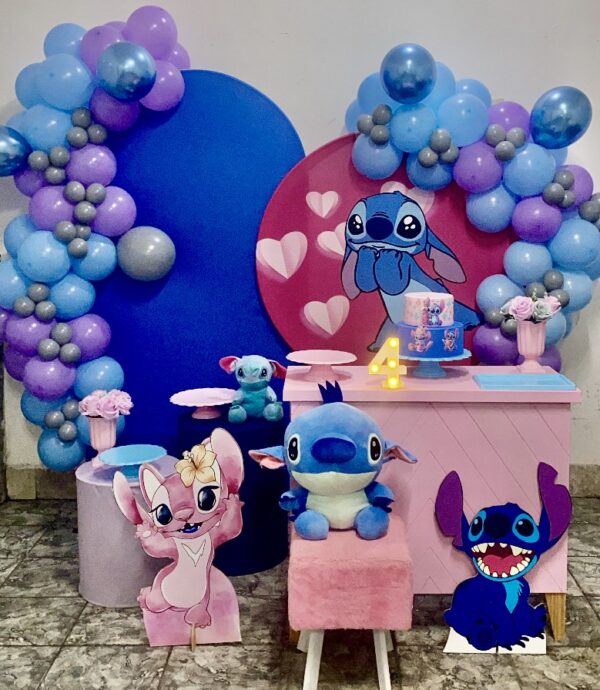 Locação Kit Pegue e Monte Stitch e Lilo 2